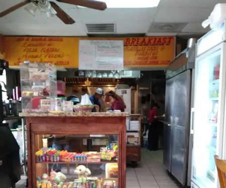 Taqueria Los Charros on 76th