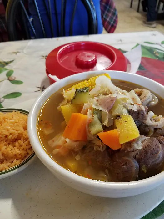 Doña Chela Picture 2