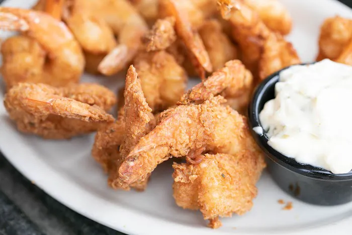 Hoot's Smokehouse Picture 8