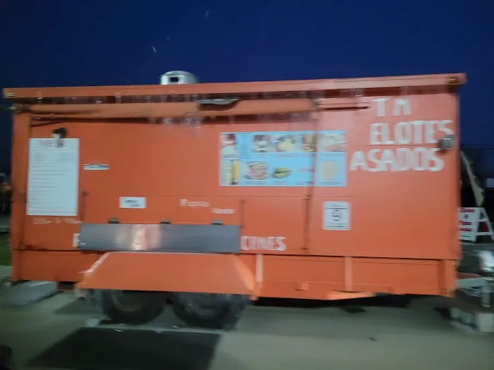 T.M Elotes Asados (food truck) Picture 9