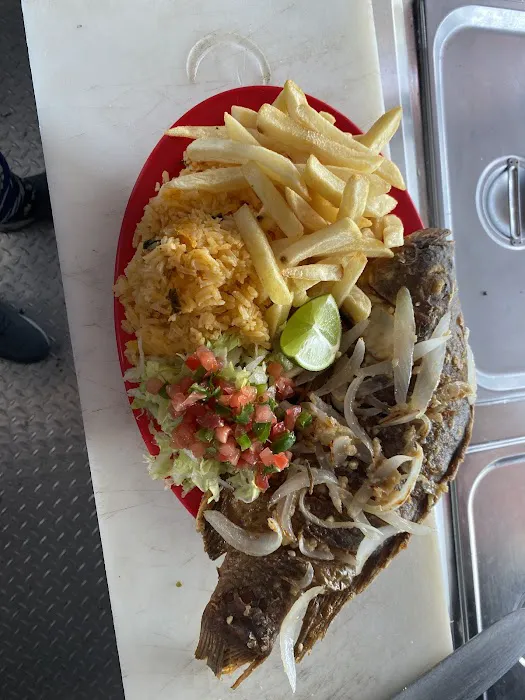 Antojitos Yissel Picture 7