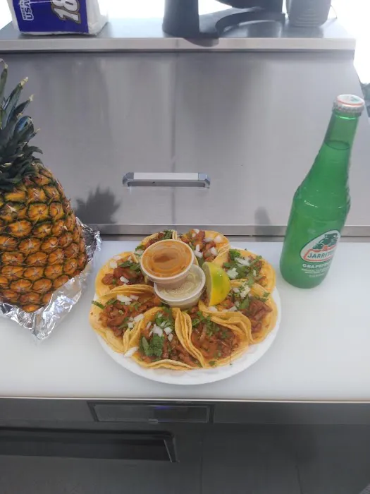 Taqueria Beto Picture 3