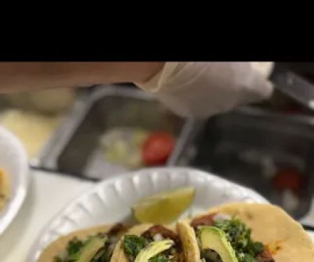 YAMI'S TAQUERIA