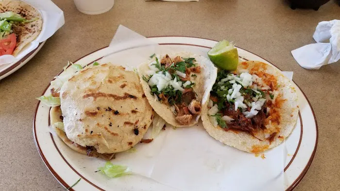Tepatitlán Mexican Grill Picture 8