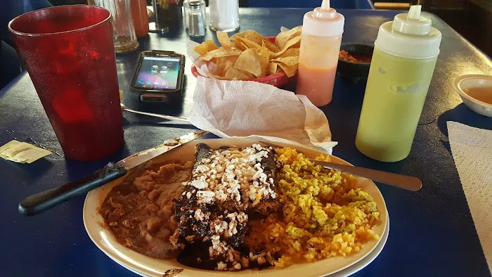 Ene’s Mexican Restaurant Picture 4
