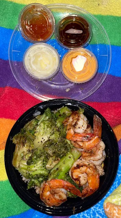 Hood Hibachi (Food Truck) Picture 2