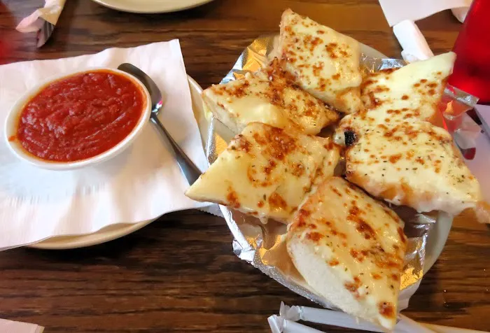 Star Pizza Picture 7