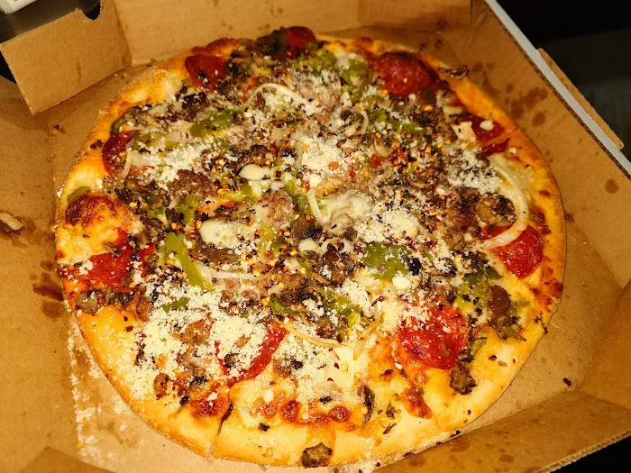 Star Pizza Picture 10