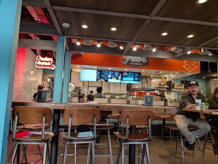 Fia's Pizzeria Picture 6