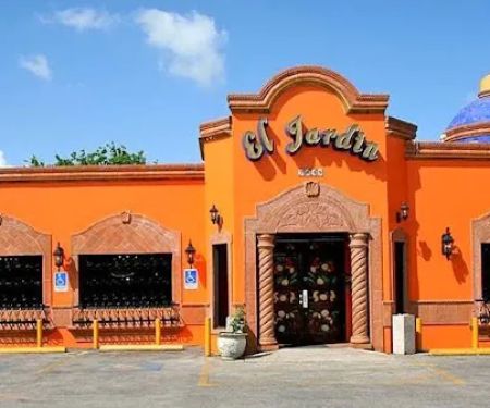 El Jardin Restaurant