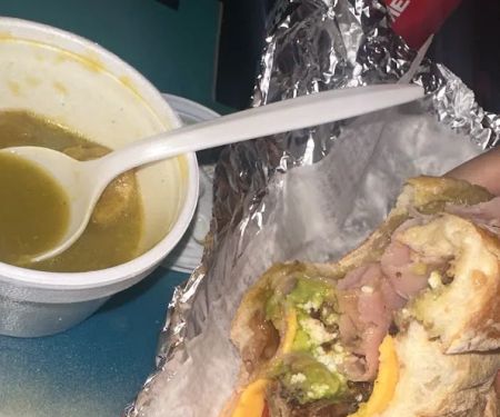Tacos Y Tortas Tampico