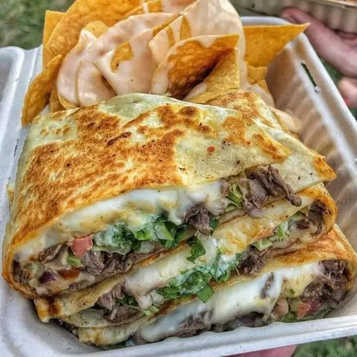 Taqueria Los Wirros #1 (Food Truck) Picture 2