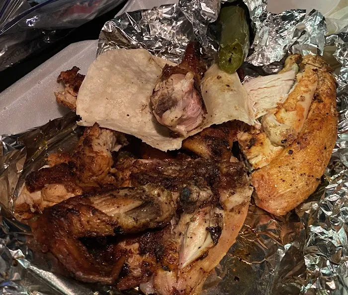 Tacos y Antojitos Tere (Food Truck) Picture 4