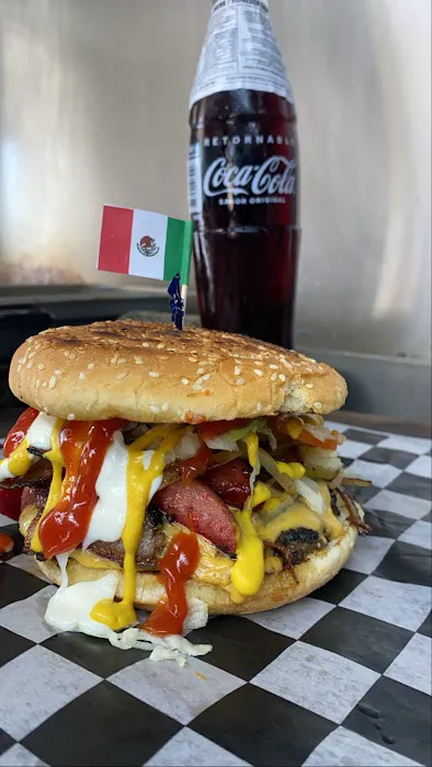 Birrieria y Taqueria Houston (Food Truck) Picture 3