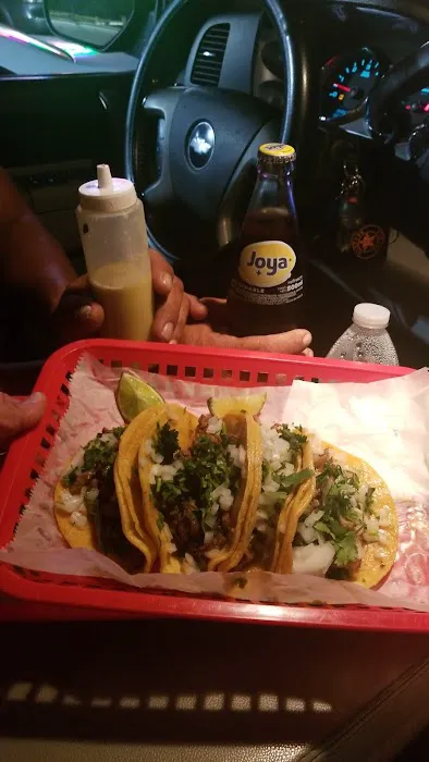 Taqueria El Trono D.F. Picture 6
