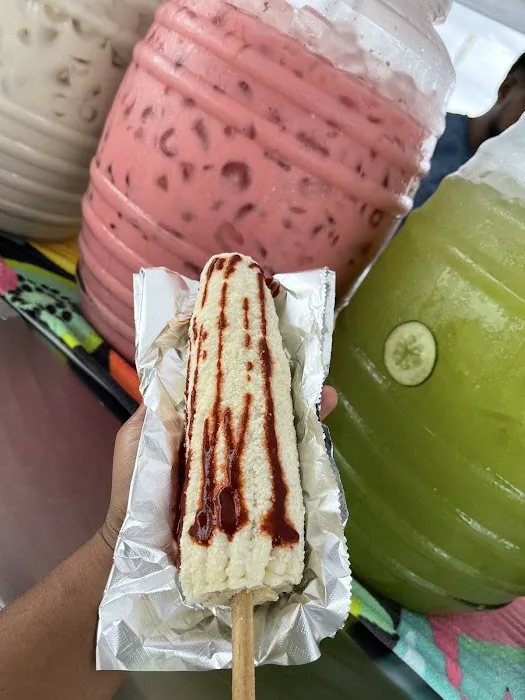 The Elote Girl Picture 2