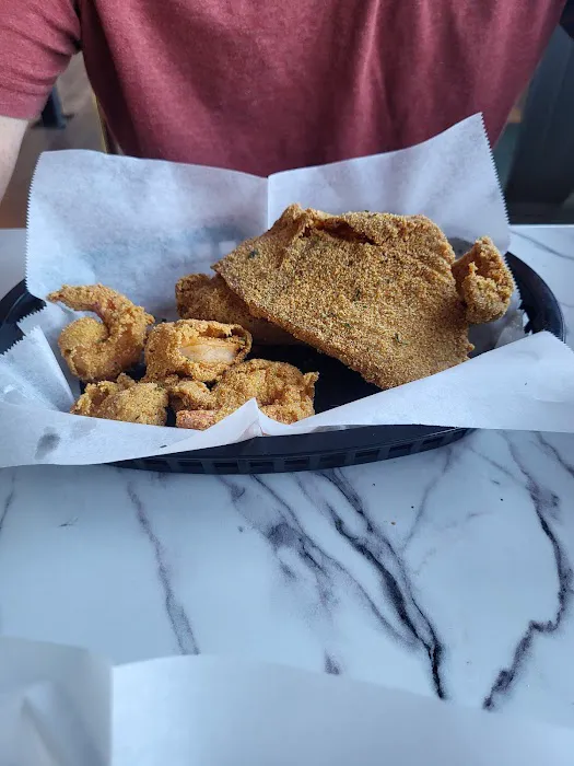 2 Brothers Wings & More Picture 2