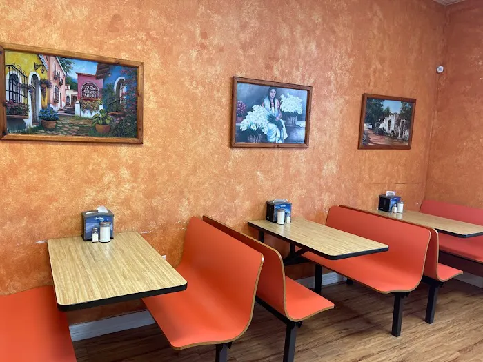 Taqueria El Parientito Picture 1
