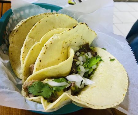 Tortilleria Y Taqueria 
