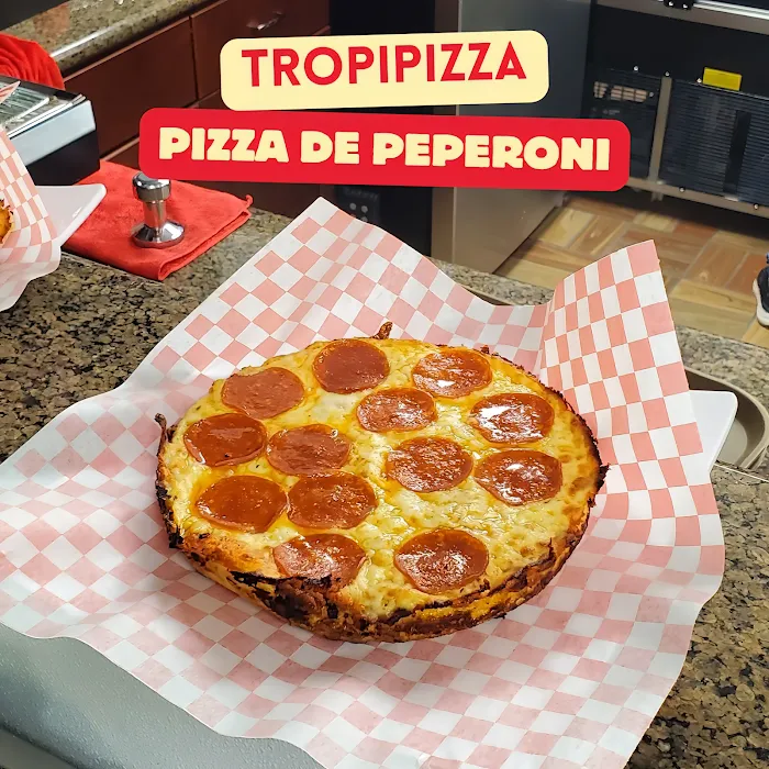 TropiPizza Picture 8