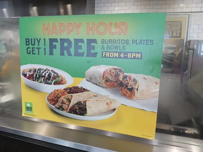 Laredo Taco Company Picture 3