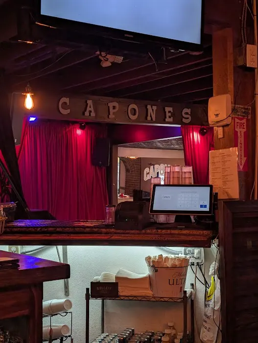 Capone's Oven & Bar Picture 2