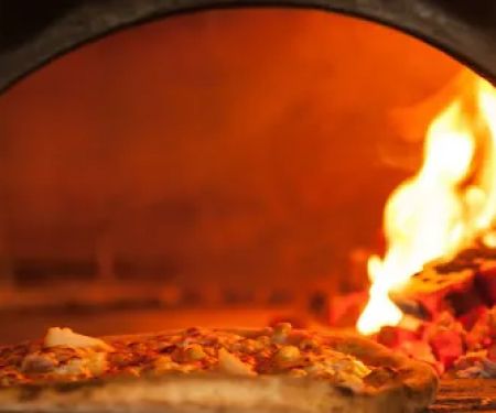 Capone's Oven & Bar