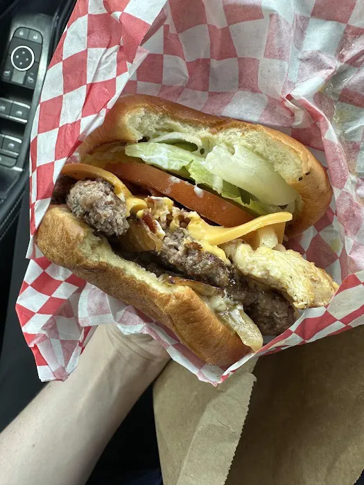 Crave Burgers Picture 3