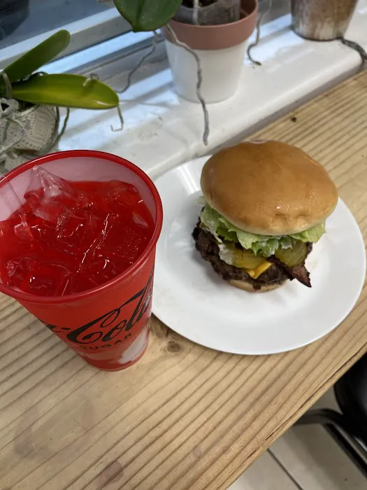 Crave Burgers Picture 10