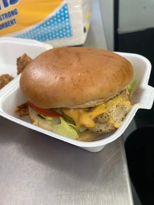 Lala’s Kitchen (Food Truck) Picture 8