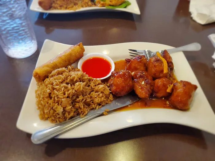 Summer China Diner Picture 8