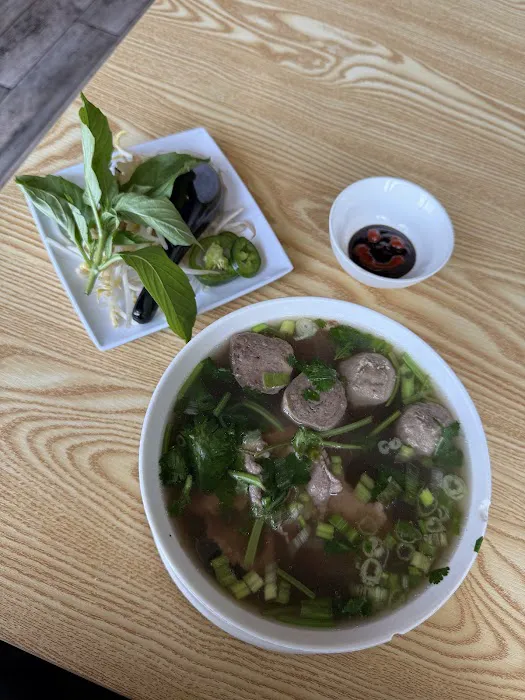 The Pho Vietnamese Kitchen Picture 2