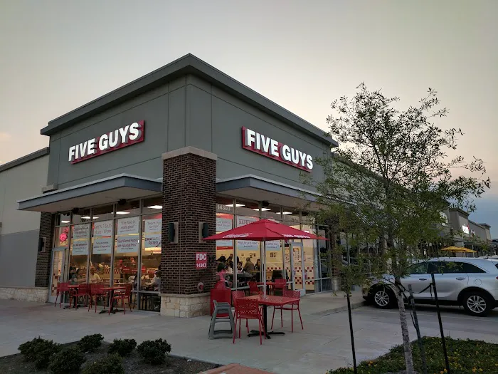 Five Guys Picture 2