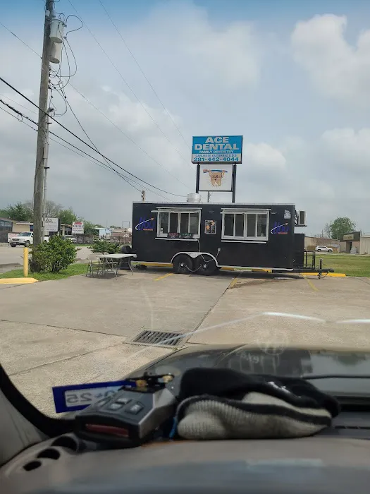 HOU Pizza & Burgers Picture 1