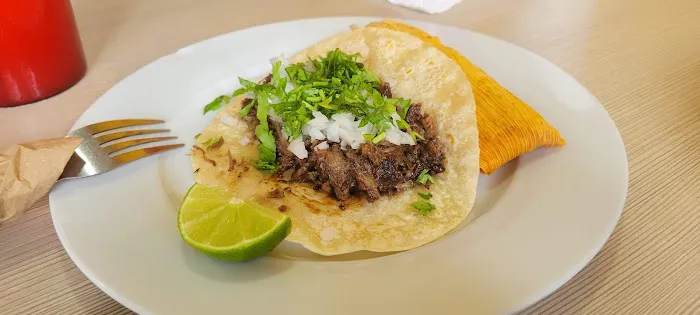Refresqueria Y Taqueria Morelia Picture 7