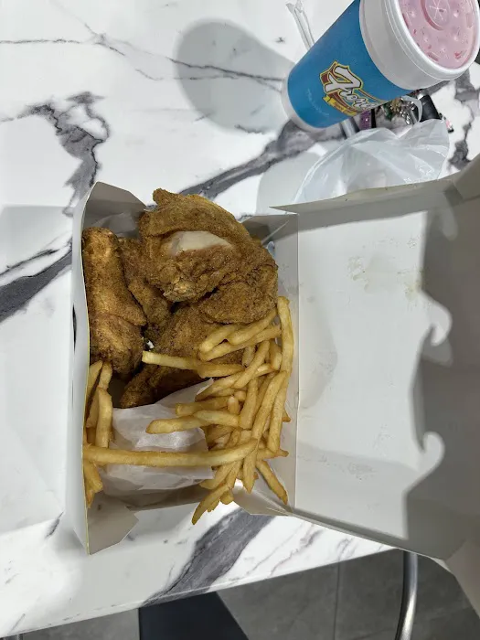 Frenchy's Chicken-Picton Picture 3