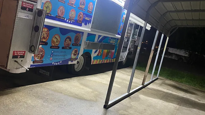 Sabrosura Catracha (Food Truck) Picture 3