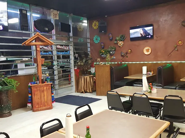 2 Tierras Restaurant Picture 8