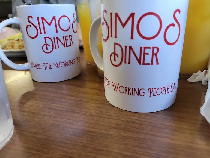 Simos Diner Picture 6