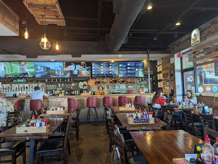 Hughie's Tavern & Grill Picture 5
