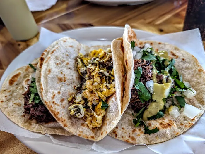 El Tapatio Picture 7