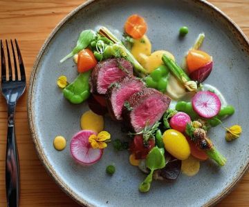 Restaurant Reviews Every Food Lover Should Know: Ultimate Guide to Dining Out