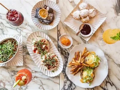 Best Brunch Spots: From Street Eats to Fine Dining