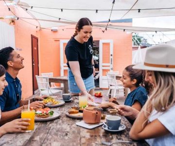 Exploring Family-Friendly Restaurants That Are Worth Traveling For