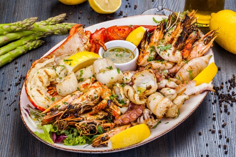 13 Seafood Places That Deliver on Flavor and Atmosphere