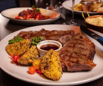 Why a Steakhouse with Amazing Ambiance Makes All the Difference