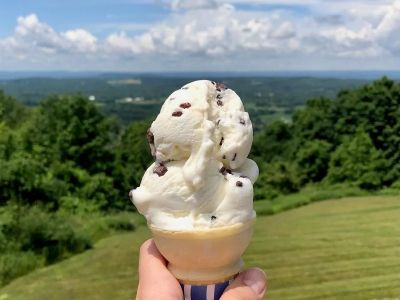 Why Ice Cream Shops Worth Traveling For Are A Must-Visit | Brunch & Snack Chat