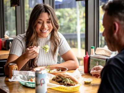 From Street Eats to Fine Dining: Budget Eats – Enjoy Delicious Meals on a Budget