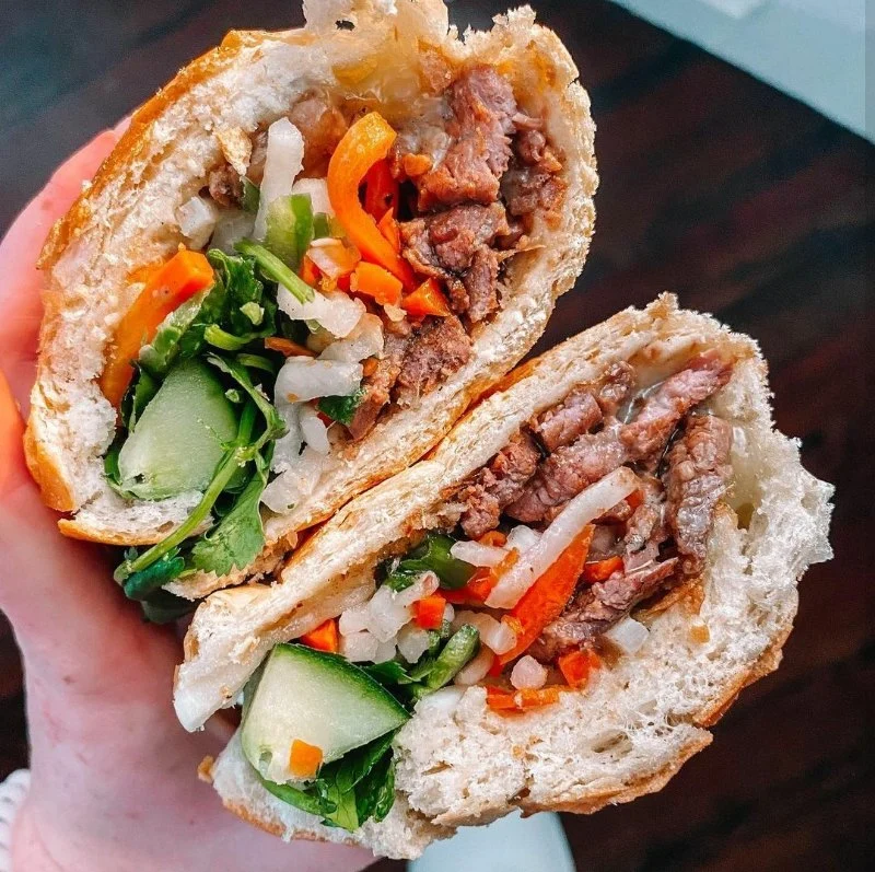 Budget Eats: Essential Tips, Trends, and Secrets for Affordable Dining