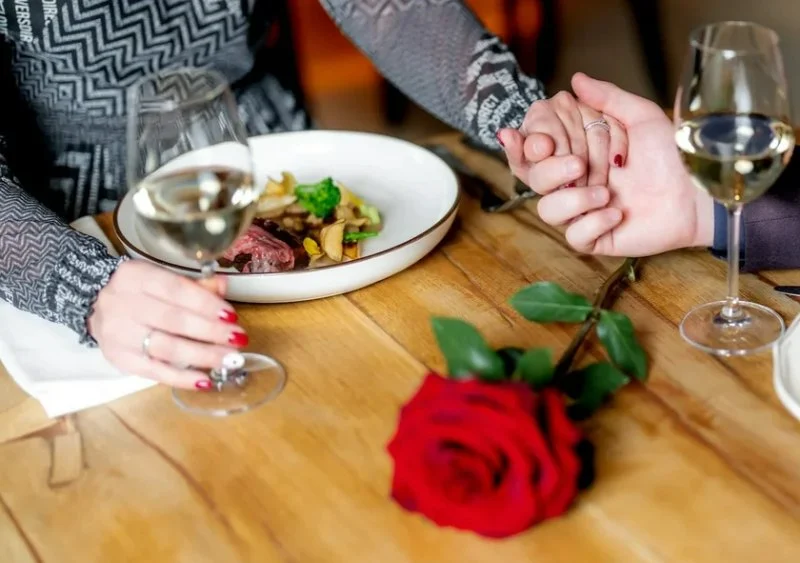 Romantic Dining: Essential Experiences Every Food Lover Should Know